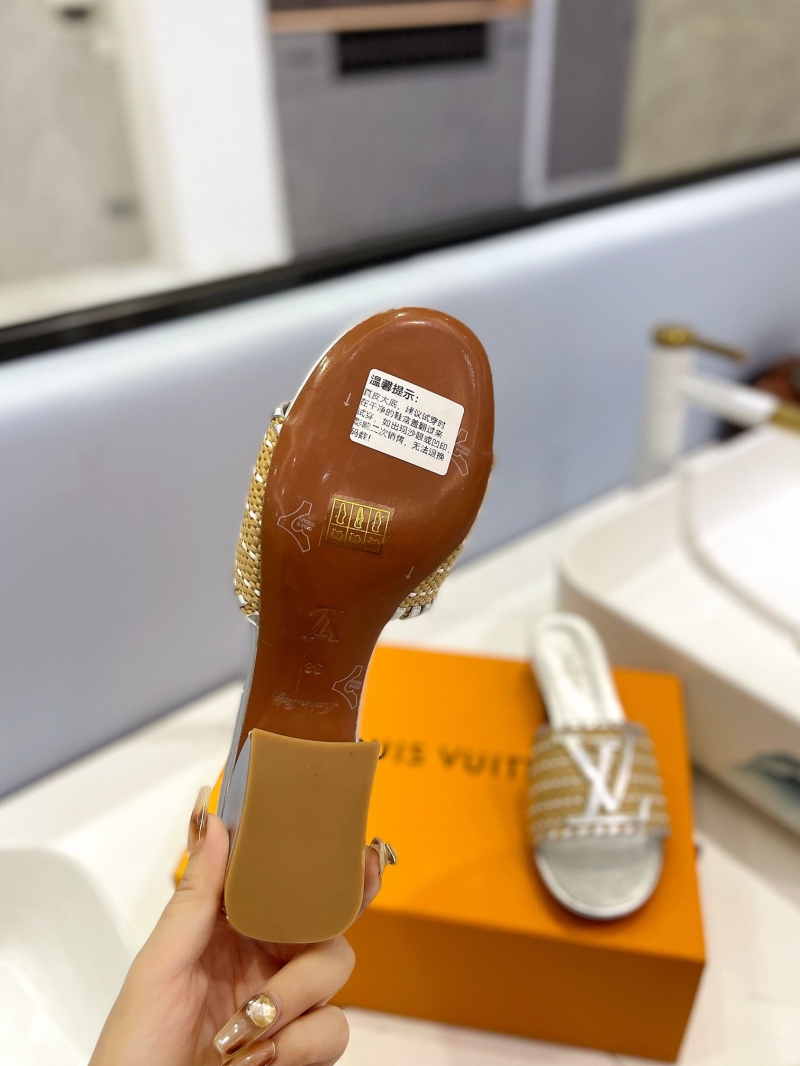 Louis Vuitton Slippers